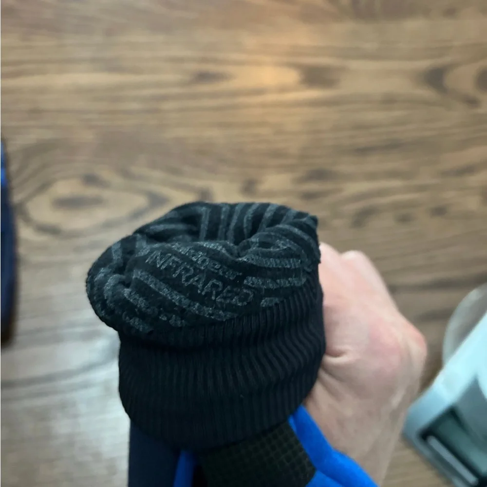 YMD under armour gloves